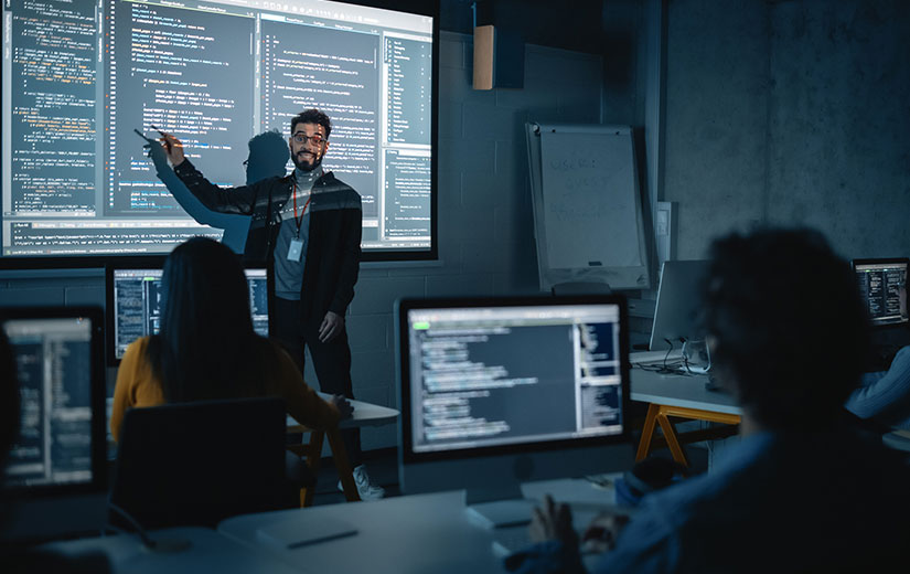 ¿Qué formación deberías elegir para convertirte en un experto en inteligencia artificial?