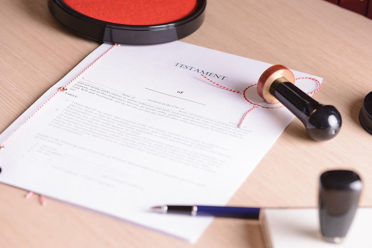 Así funciona la transmisión mercantil testamentaria