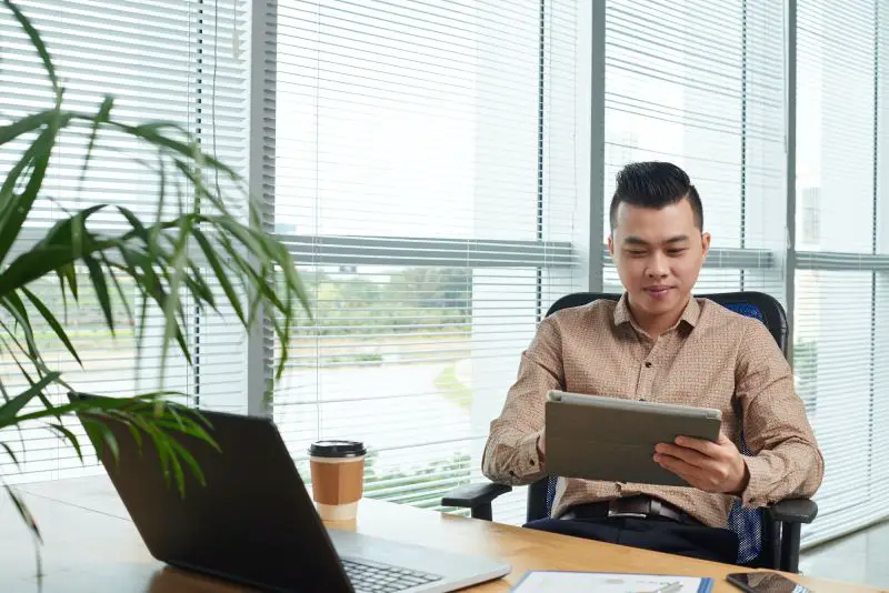 Convertirse en autónomo: ¿para qué sirve y qué pasa después?