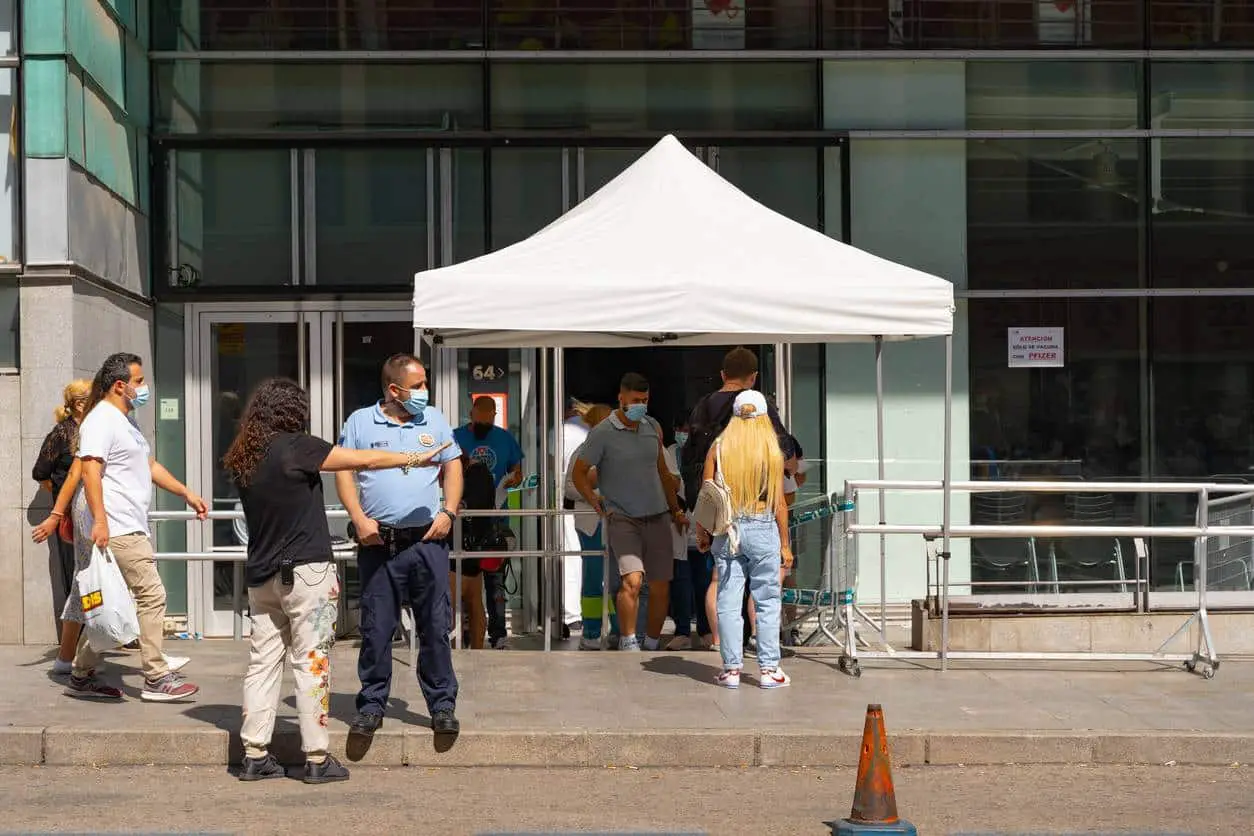 Trabajadores solitarios: ¿qué dice el Código del Trabajo?