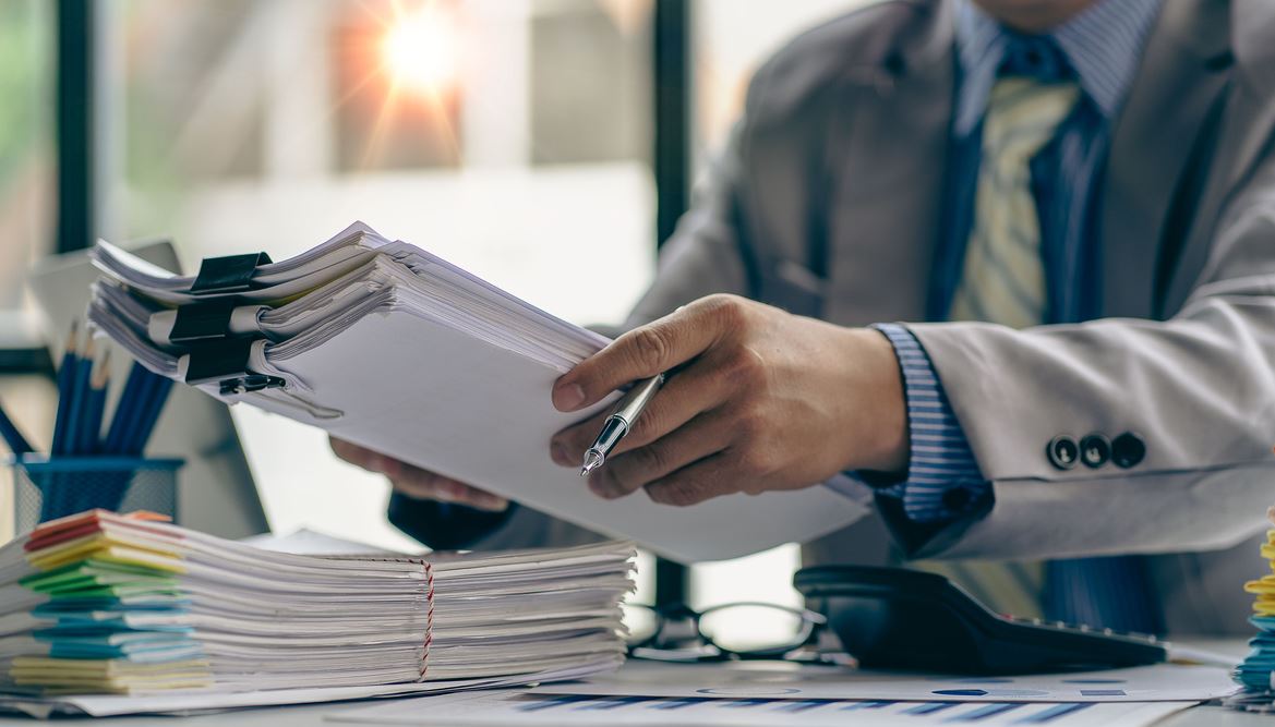 Descripción del puesto: ¿Cómo se llega a ser administrador judicial?