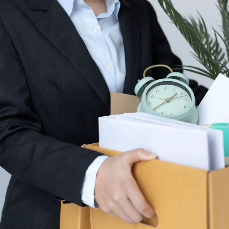 ¿En qué momento de la dimisión se tiene derecho a la prestación por desempleo?