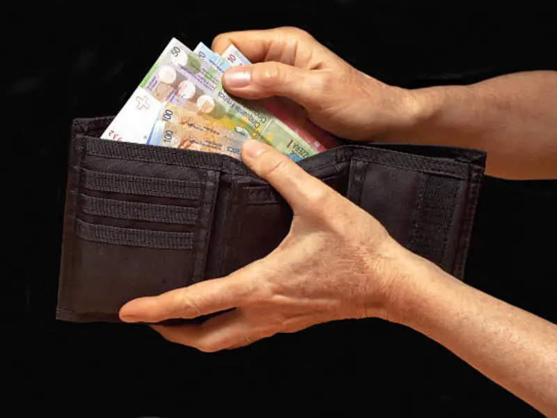 Préstamo privado Suiza: ¿Por qué utilizar una plataforma de financiación online?