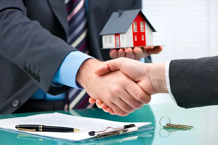 ¿Por qué utilizar una firma de corretaje para un préstamo inmobiliario?