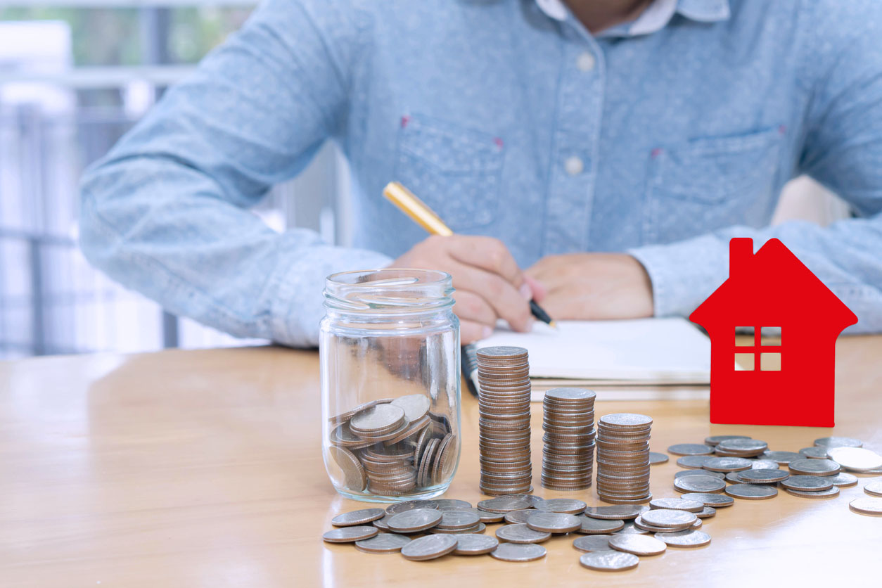 ¿Cómo puedo retirar dinero de un PEL?