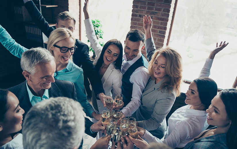 ¿Qué obligaciones tiene el empresario en una fiesta de empresa?