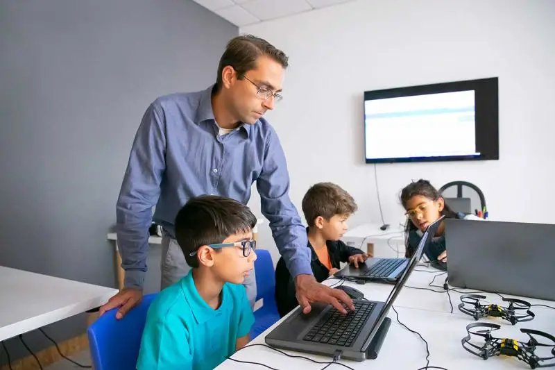 Scolinfo, la solución para el seguimiento escolar simplificado