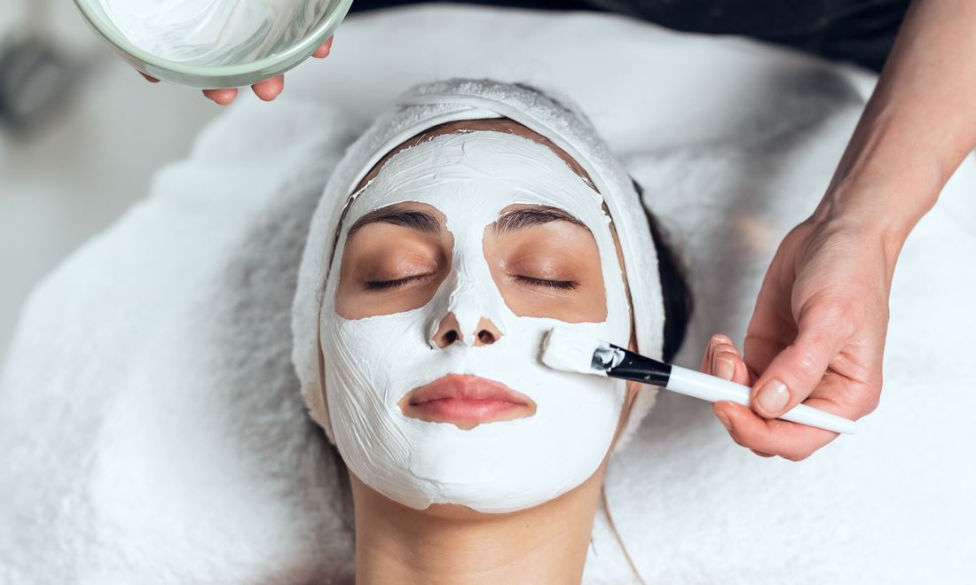 ¿Cómo me convierto en esteticista?