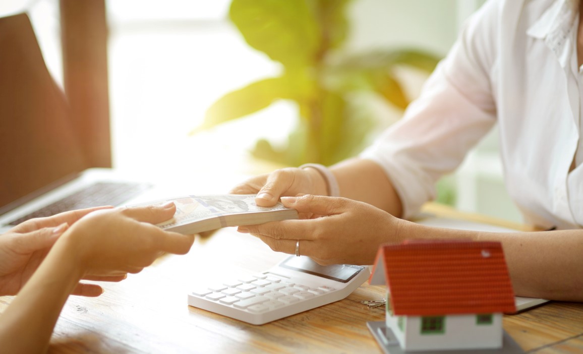 ¿Cuál es la diferencia entre un depósito y un depósito? ¿Cuál es la diferencia entre un depósito y un depósito?