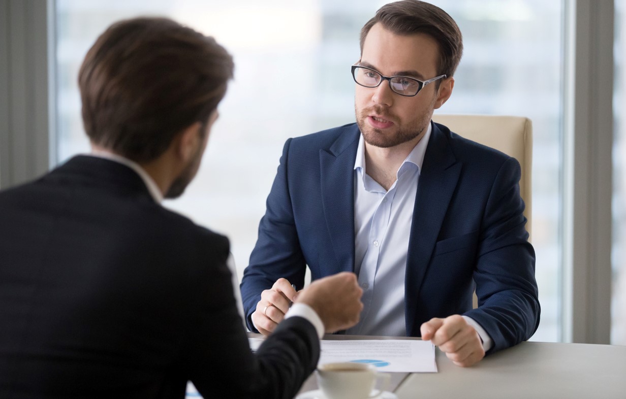 ¿Puede su banco cerrar su cuenta sin su consentimiento?