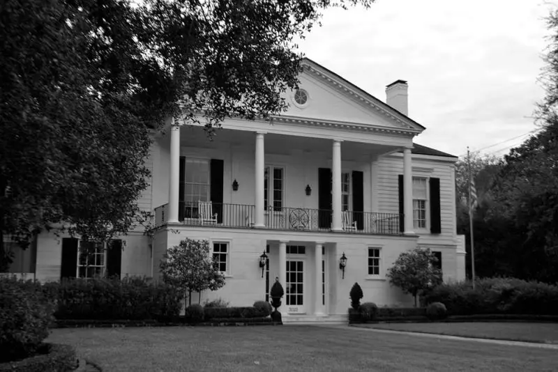 ¿Deberíamos crear un holding inmobiliario?