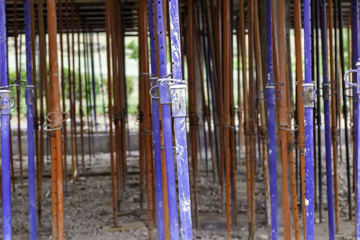 ¿Para qué se utiliza un soporte de albañil?