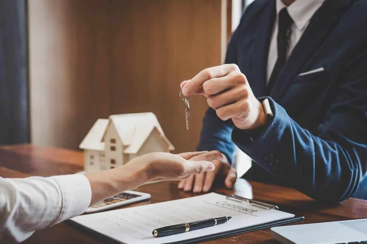 ¿Qué es la intermediación de préstamos inmobiliarios?